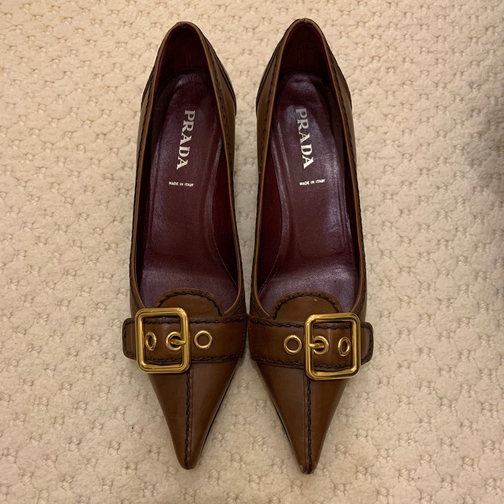 Prada Shoes in Brown Leather with Buckle size 39
